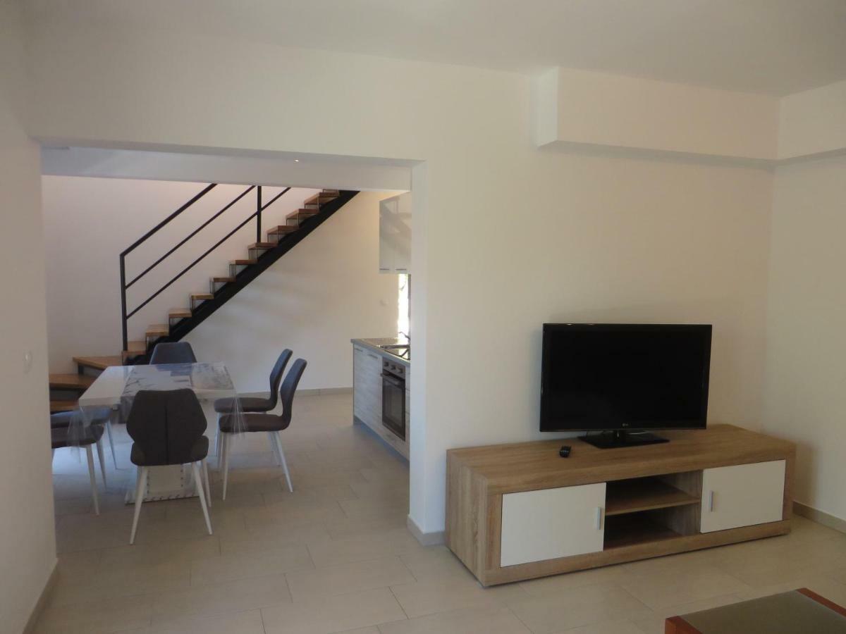 Luka Apartments Biograd na Moru Kültér fotó