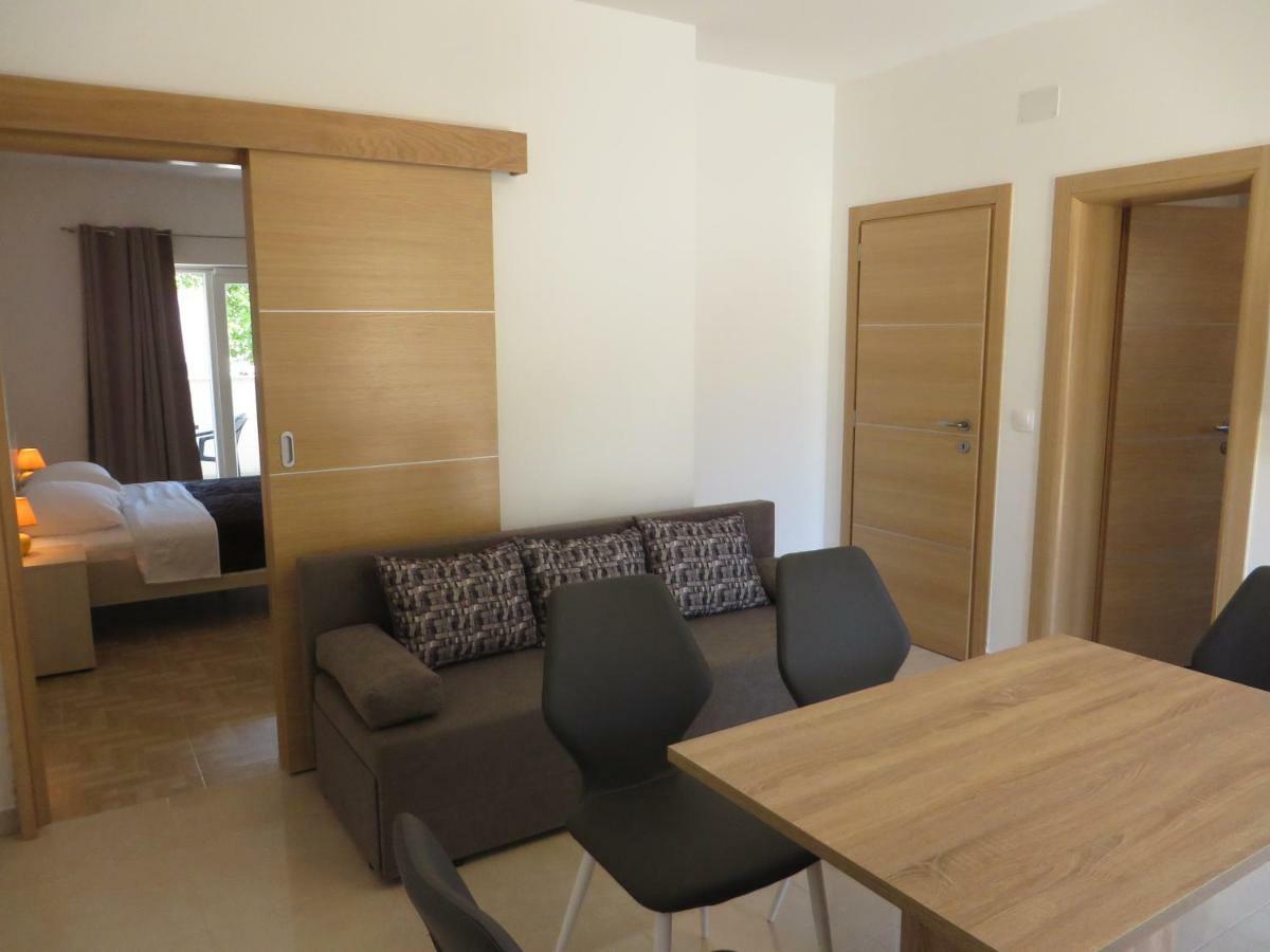 Luka Apartments Biograd na Moru Kültér fotó