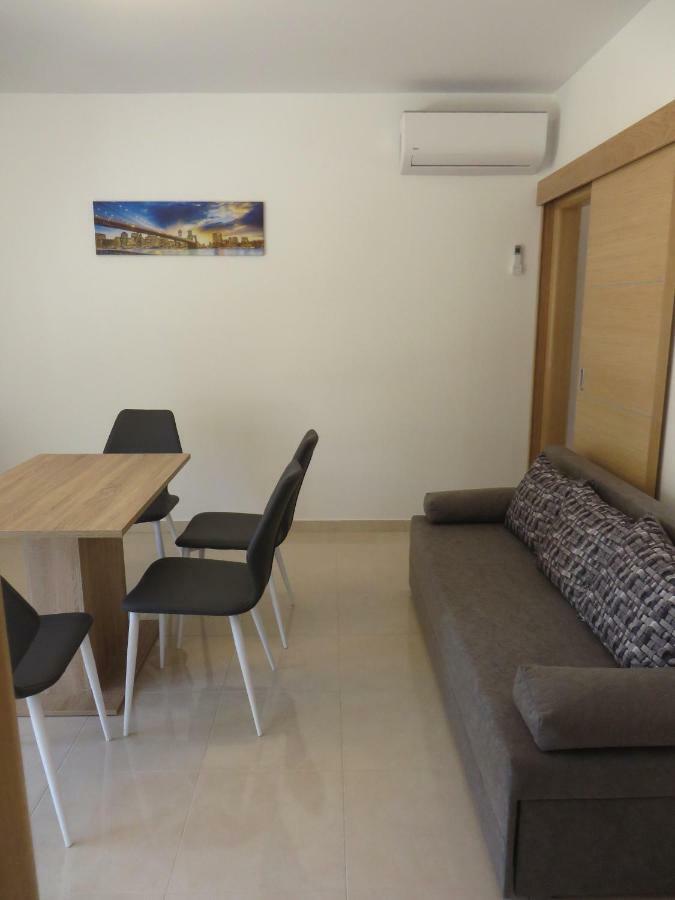 Luka Apartments Biograd na Moru Kültér fotó