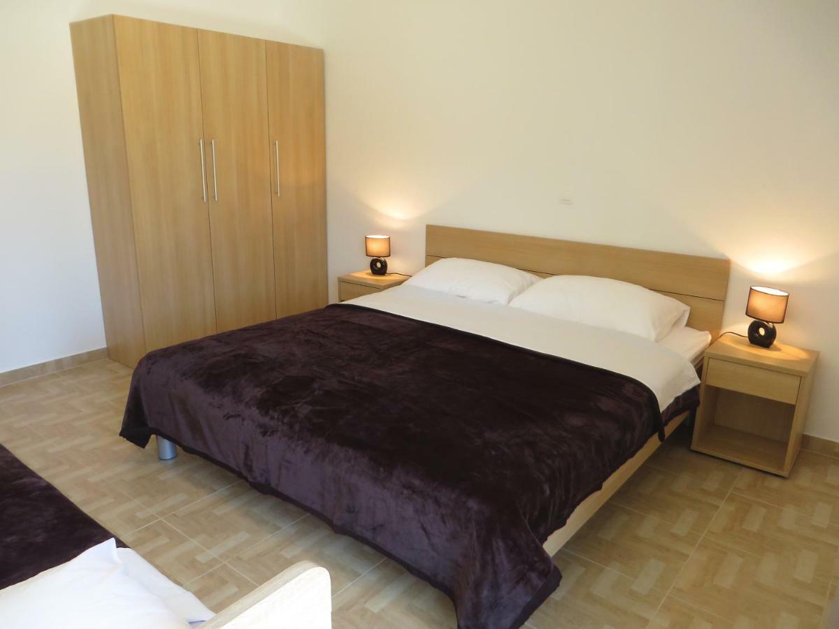 Luka Apartments Biograd na Moru Kültér fotó
