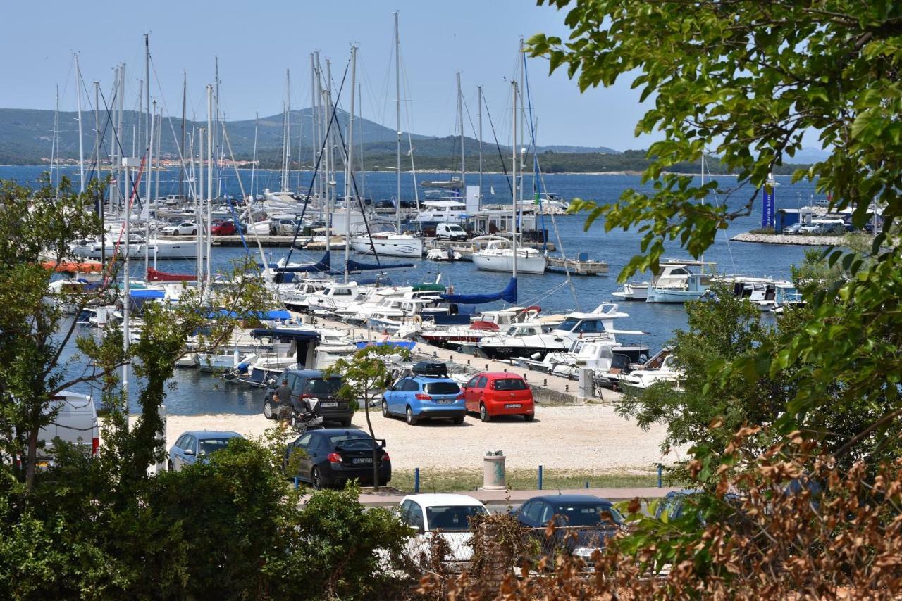 Luka Apartments Biograd na Moru Kültér fotó